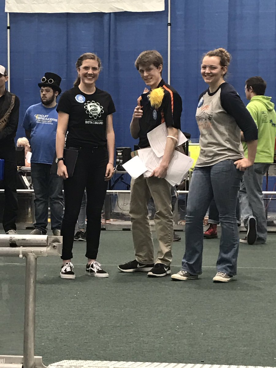 team2944's tweet photo. We were picked, we are so excited to be working with team haywire and the beta blues!!🤖 #week3 #FIRSTsteamworks #omgrobots #JPMorgan https://t.co/ovytKmsmEG