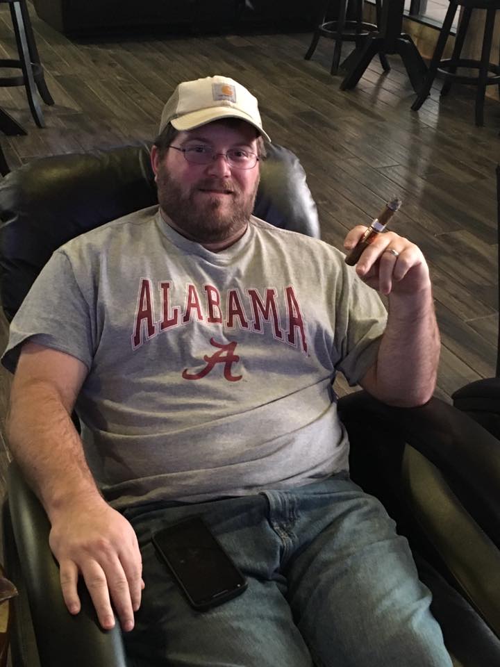 Kasicigar's tweet photo. This how Alabama Fans smoke cigars at kasi Cigar Lounge 
#rolltide #kasicigarlounge #bama #cigars #atlcigar #atlantacigars #cigarsatlanta https://t.co/r0jkzFNQZz