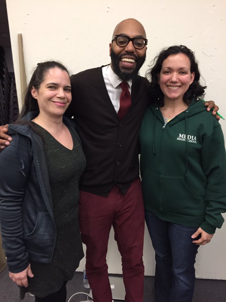 principalemel's tweet photo. Thank you for your heart, your soul, and your words of wisdom, @chrisemdin!! Proud to be here with @marilycanela!! #T2T17 https://t.co/ezh2HzBMCo