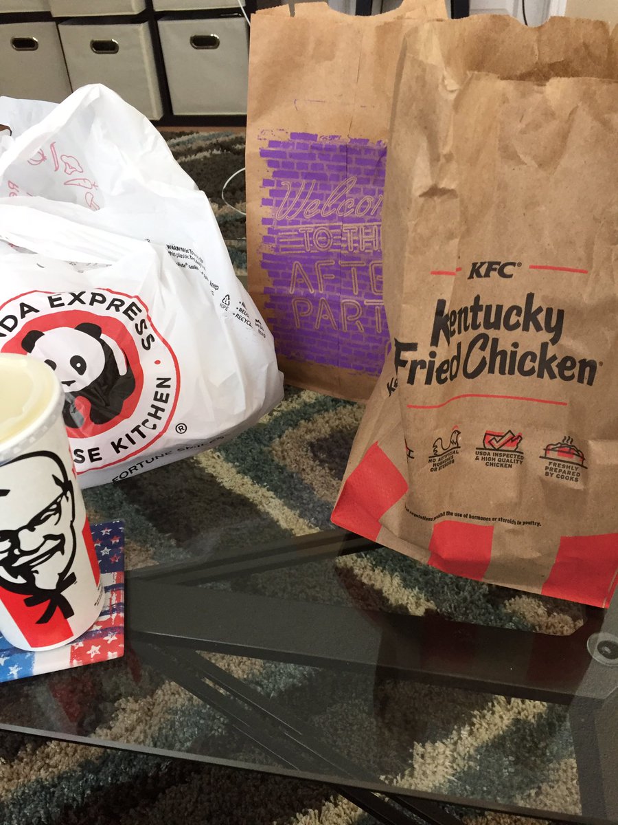 TPaPT1994's tweet photo. Are you ever so hungover you order T-bell, KFC and Panda...Yeah, me too. https://t.co/8w6iYc1MXY
