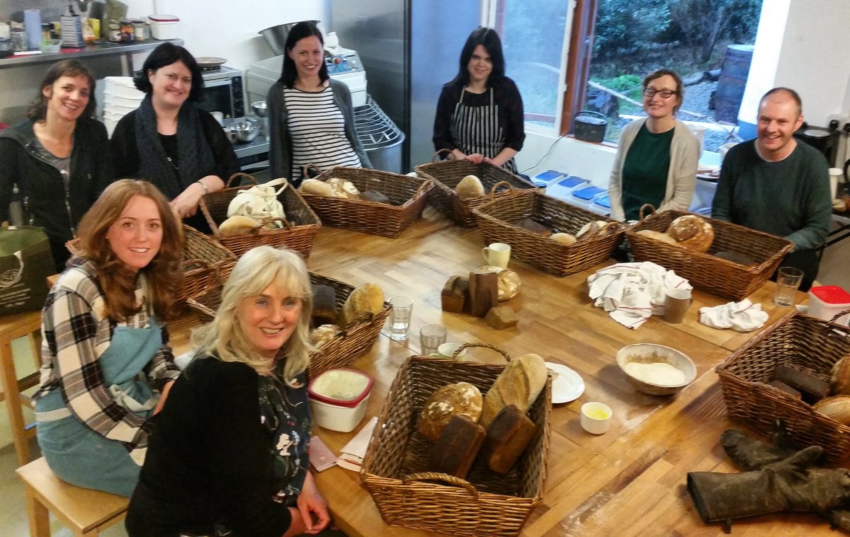 RiotRye's tweet image. Another great batch of #FlourFermenters on the rise.
Thanks a million y'all, loved baking with yis.
#realbreadIreland  #ThisIsIrishFood