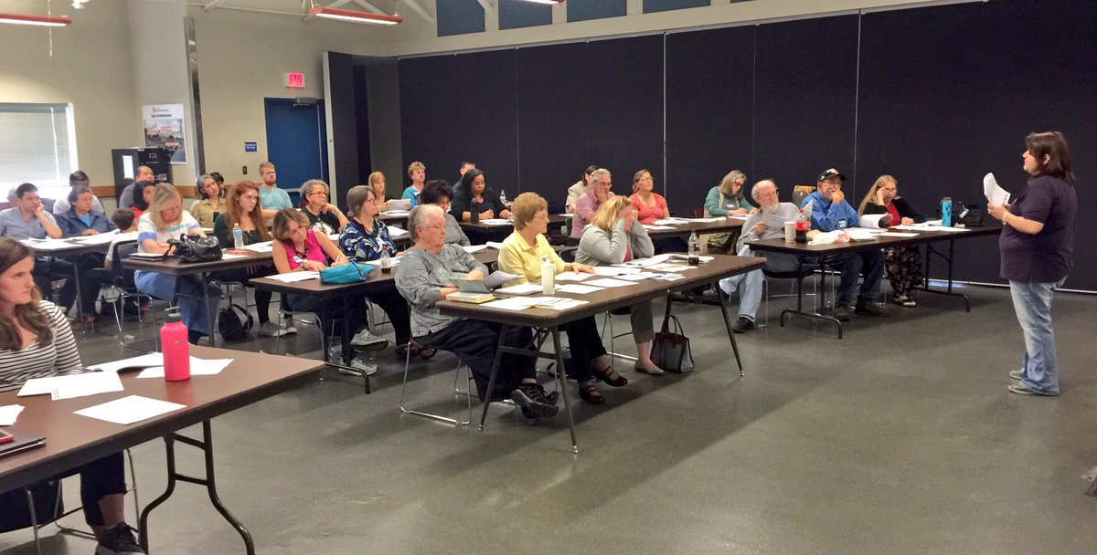 kristianfortx's tweet photo. Packed house at the Indivisible 23 and @BGTX voter registrar deputization training! #GameOnTexas #SAvotes https://t.co/balzECVtDF