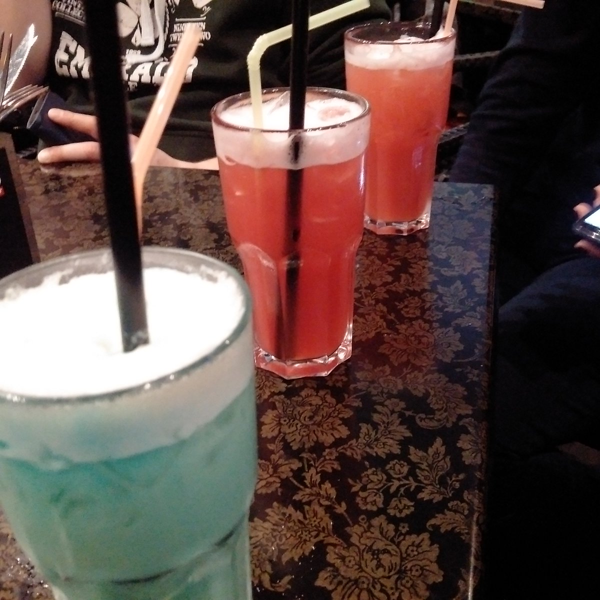 Edel, edel. :D #Dosenbeatz <a href="/Amidala191/">Nicola 🐢</a> <a href="/RockBee89/">Sabrina 🦊</a>