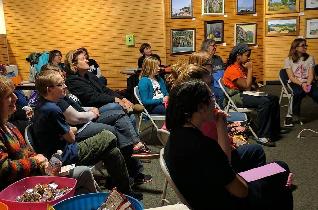 roctbf's tweet photo. 90 Second Newbery Film Festival! Fun! #90secondnewberyfilmfest #jameskennedy #charlesbenoit https://t.co/S8uYXLSIeE