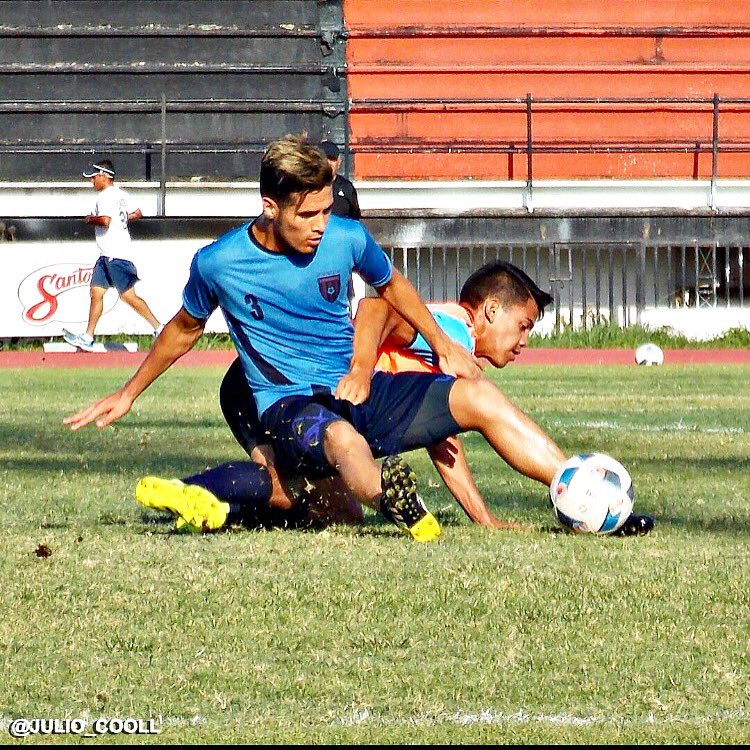 Alejandro_JRM05's tweet photo. Como se entrena se Juega .. ⚽️ https://t.co/wTCfQpOzcF