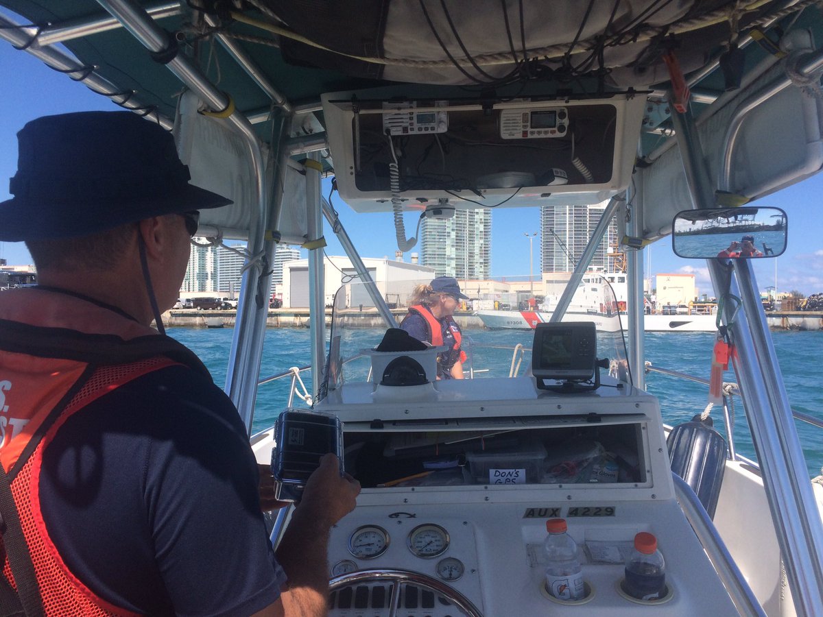 aux_67's tweet photo. AUX vessel #Hyperion out on patrol https://t.co/sgXggd2o2z