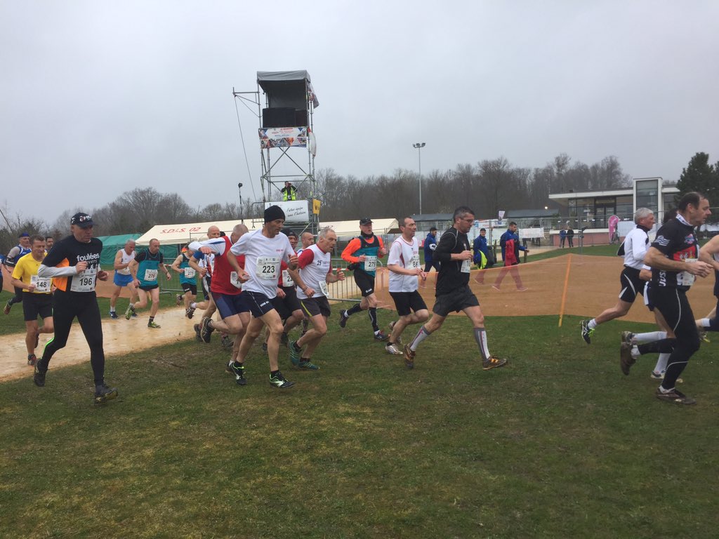 PompiersFR's tweet photo. Le #CrossSP2017 est fini ! Félicitations à ts les participants. RDV en #Isère en 2018 (@sdis38) 🏃🏻. Les résultats ➡️ https://t.co/q8MbpAtLa1 https://t.co/gdBnS5Kydi