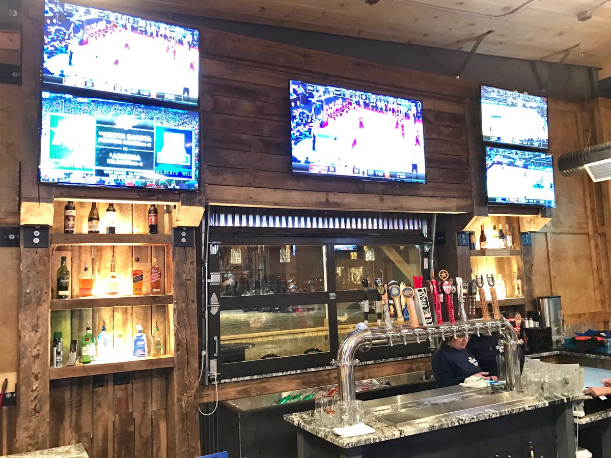 March Madness is on at The Fishin' Pig! 16 TVs &amp; 20 craft beers! Come watch your favorite teams &amp; keep track of your winning bracket!