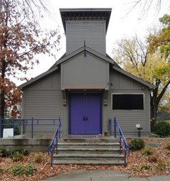 This is the little Northfield theater where the magic is happening! TWISTED APPLES  - 2 more shows, tonight at 7:30 and Sunday at 2:00!