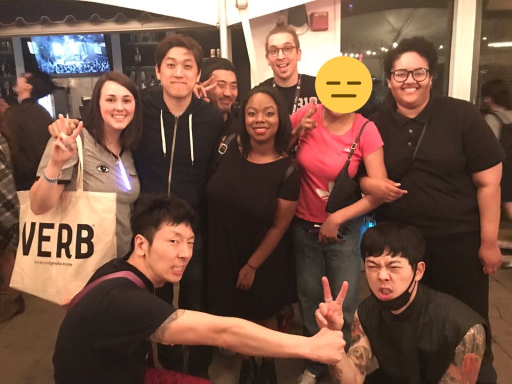 sunshinepeach99's tweet photo. Big Phony 🤘🏾#SXSW #KpopNightOut https://t.co/PX5lRbbHc1
