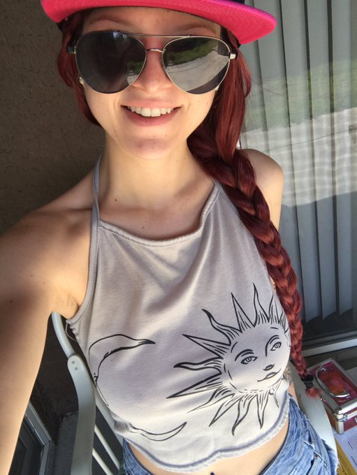 I'm bored as fuck!!!! Someone, anyone, be my friend and keep me company 😍 https://t.co/vdbjZo5O39<a href="/tag/live"class="tags"><span>#live</span></a><a href="/tag/cammodel"class="tags"><span>#cammodel</span></a><a href="/tag/streamate"class="tags"><span>#streamate</span></a>