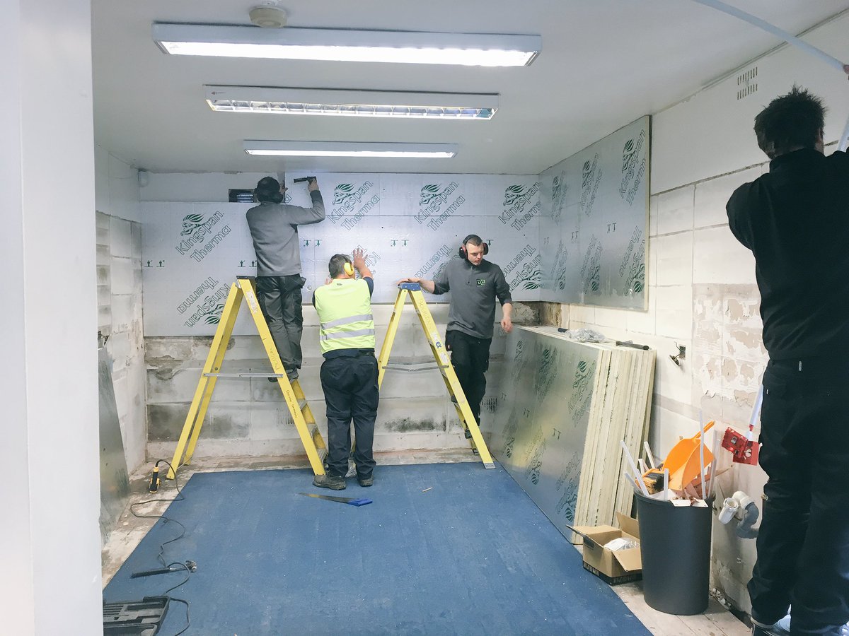 dougancontracts's tweet photo. Happy St Patrick's weekend! Currently undertaking a pharmacy refit this weekend! #fitout #StPatricksDay #weekendvibes ☘️ https://t.co/xTtMVqYUAK