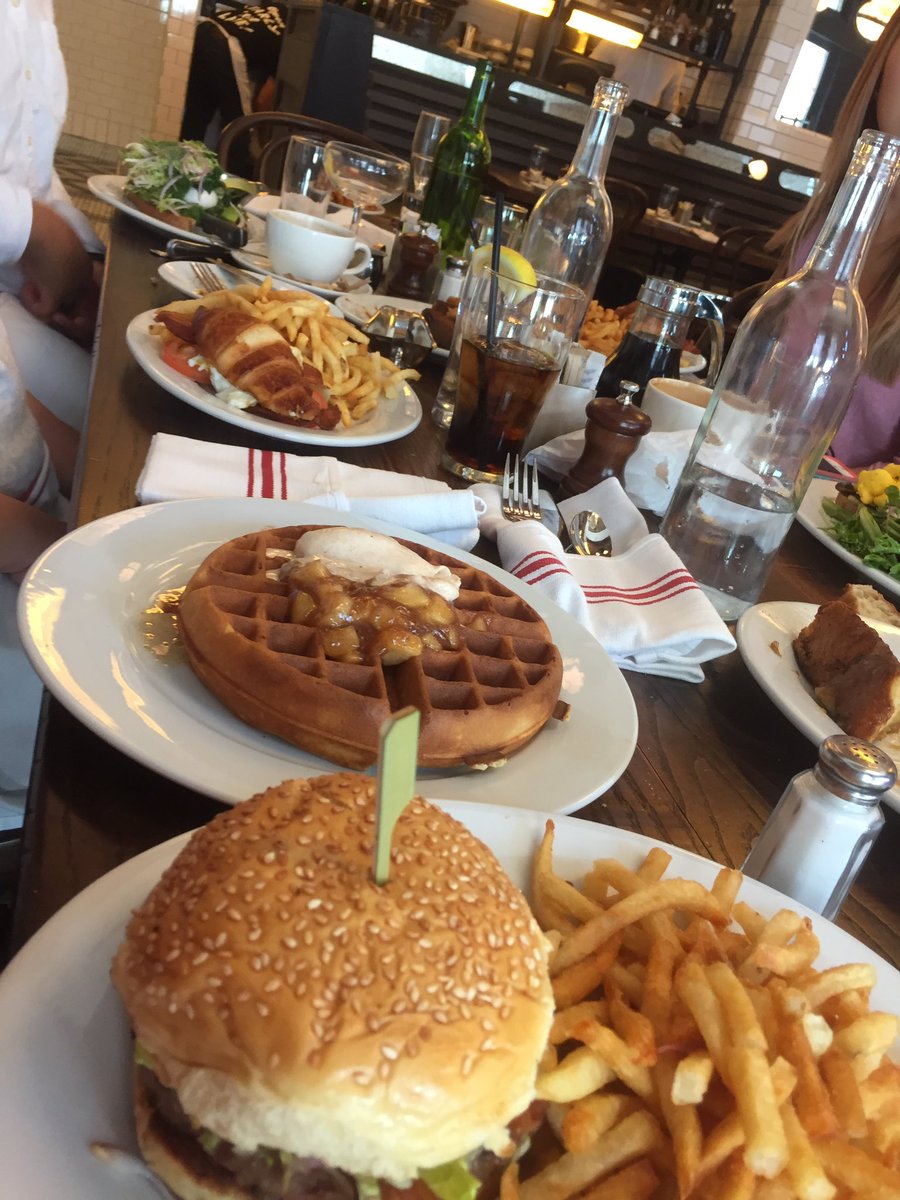 Kudos to @TheSmithNYC in #DC for a great #brunch this afternoon!