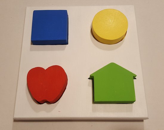 thebreakoutproj's tweet photo. A shape puzzle that provides feedback via smartlights - https://t.co/JGRJcCfBVj #visuallyimpared #techsolvesproblems #hearingimpared https://t.co/aK9iC28wvB