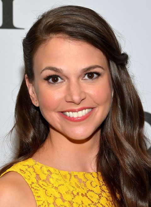 Happy Birthday Sutton Foster 