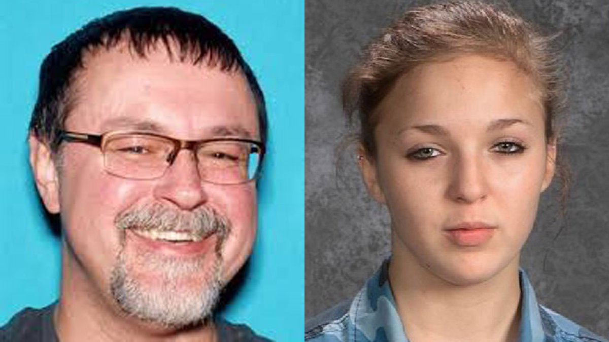Authorities are looking for 15-year-old girl and her former 50-year-old teacher bit.ly/2n9giK8 https://t.co/evjiQvdzYW