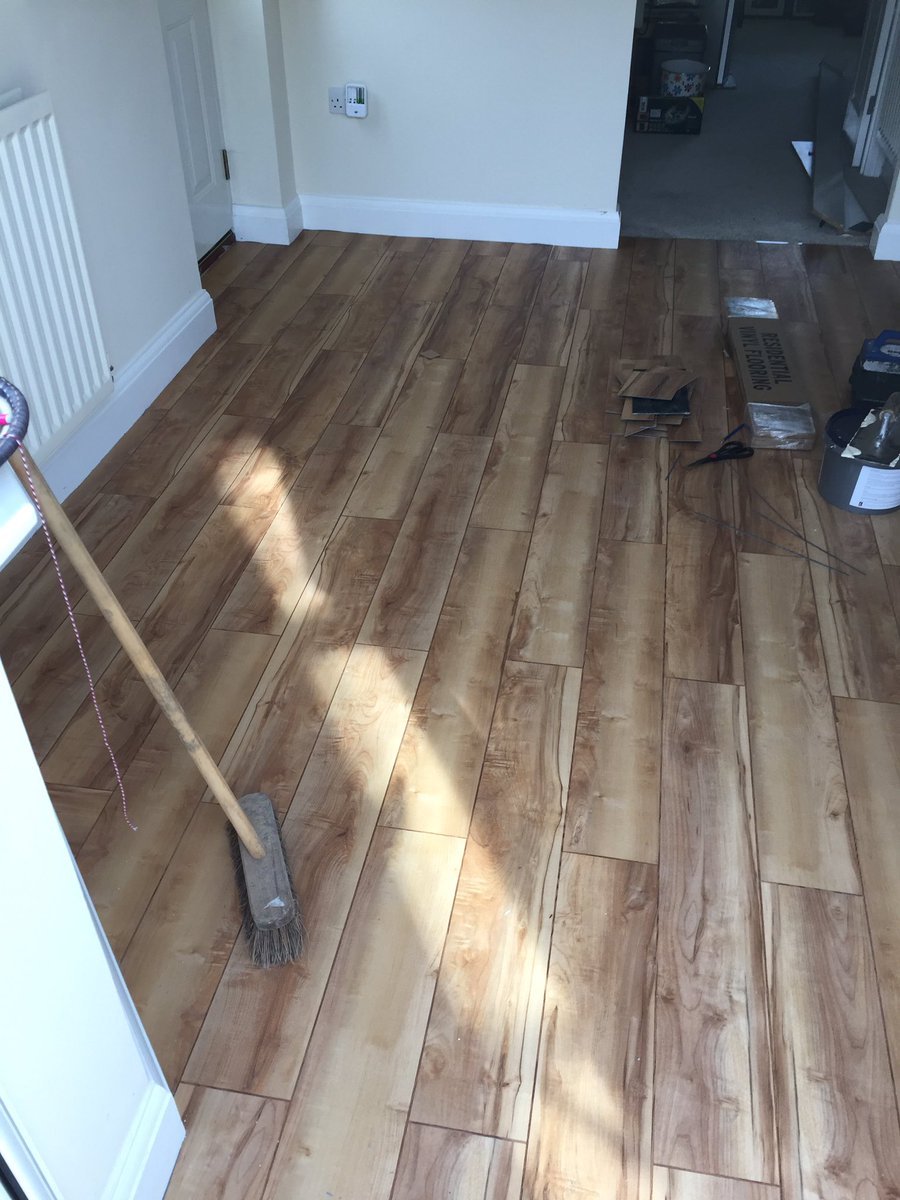 Floor2Wilkinson's tweet photo. @Polyflorltd #tiles #groutingstrip laid on @FBallUK #stopgap300 #beautiful https://t.co/gFZPzwwAcF