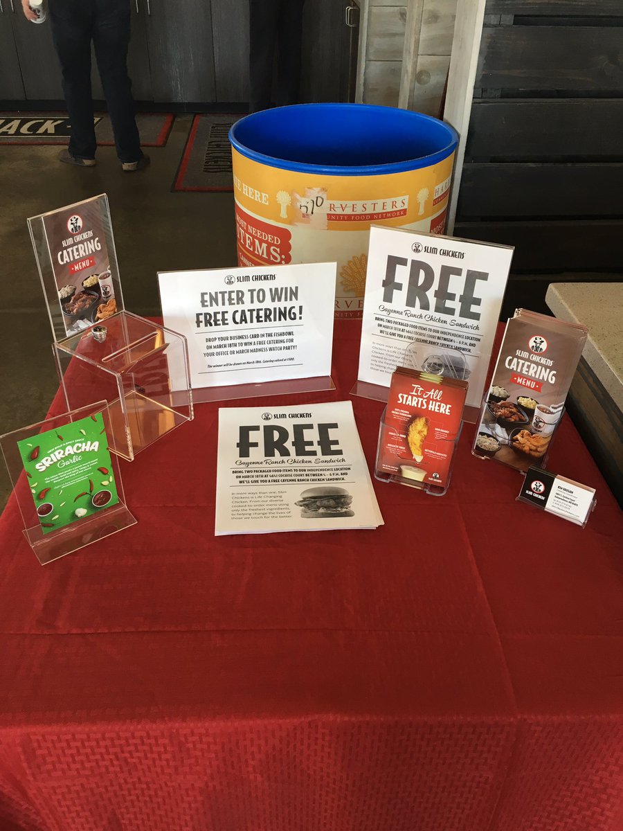 MarkTheOverseer's tweet photo. Independence/Lee's Summit/Blue Springs people... come out to Slims Chickens from now until 6:00! You can try to win @alt_J tickets! https://t.co/3iV7qjUqBF