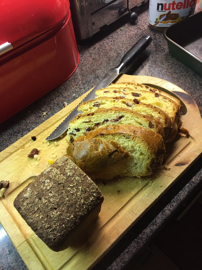 @LaFlafster <a href="/FloatingRumShac/">TheFloatingRumShack</a> <a href="/Penandspoon/">sue quinn</a> Going to add slices of rye sourdough from <a href="/Hedgehogbakery/">Famous Hedgehog Bakery</a> to balance out sweetness. <a href="/SouthbourneFA/">Southbourne Foodies</a>