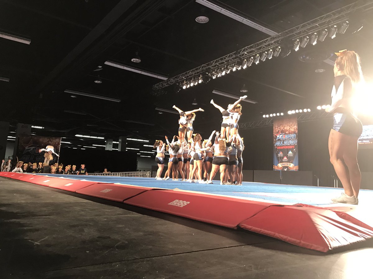 So much talent in the L6 International Open division. #USAallstar17 #makeitcount