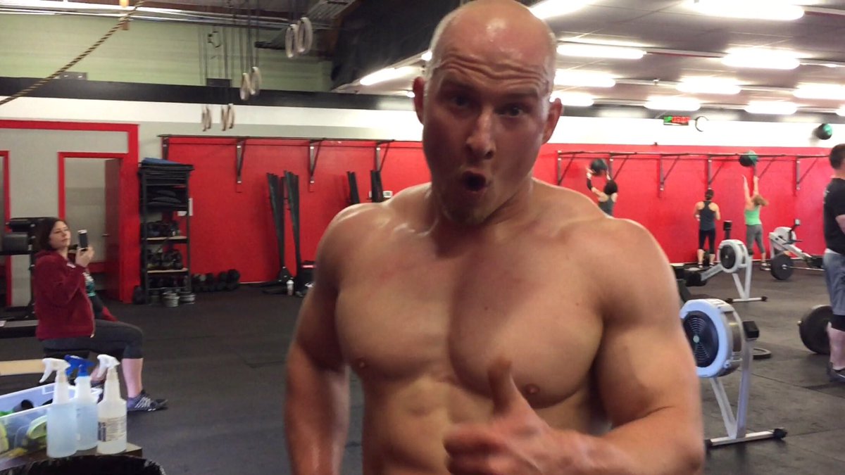 17.4! back is 🔥 in a good way!Happy to beat my last year's score!  <a href="/reebok/">Reebok</a> <a href="/crossfit/">CrossFit</a> <a href="/crossfitgames/">The CrossFit Games</a> @MasimoHealth <a href="/troyswillis/">Troy S. Willis</a> <a href="/DrinkFITAID/">FITAID</a>