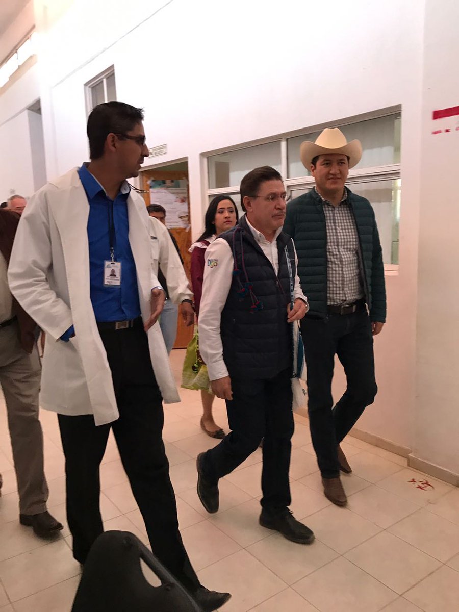 tobatam's tweet photo. @cefran08 @SSDurango @gobdgo Grata visita de las autoridades para mejorar la calidad en la atencion.Gracias por estar al pendiente. https://t.co/QNDsC52Qpf