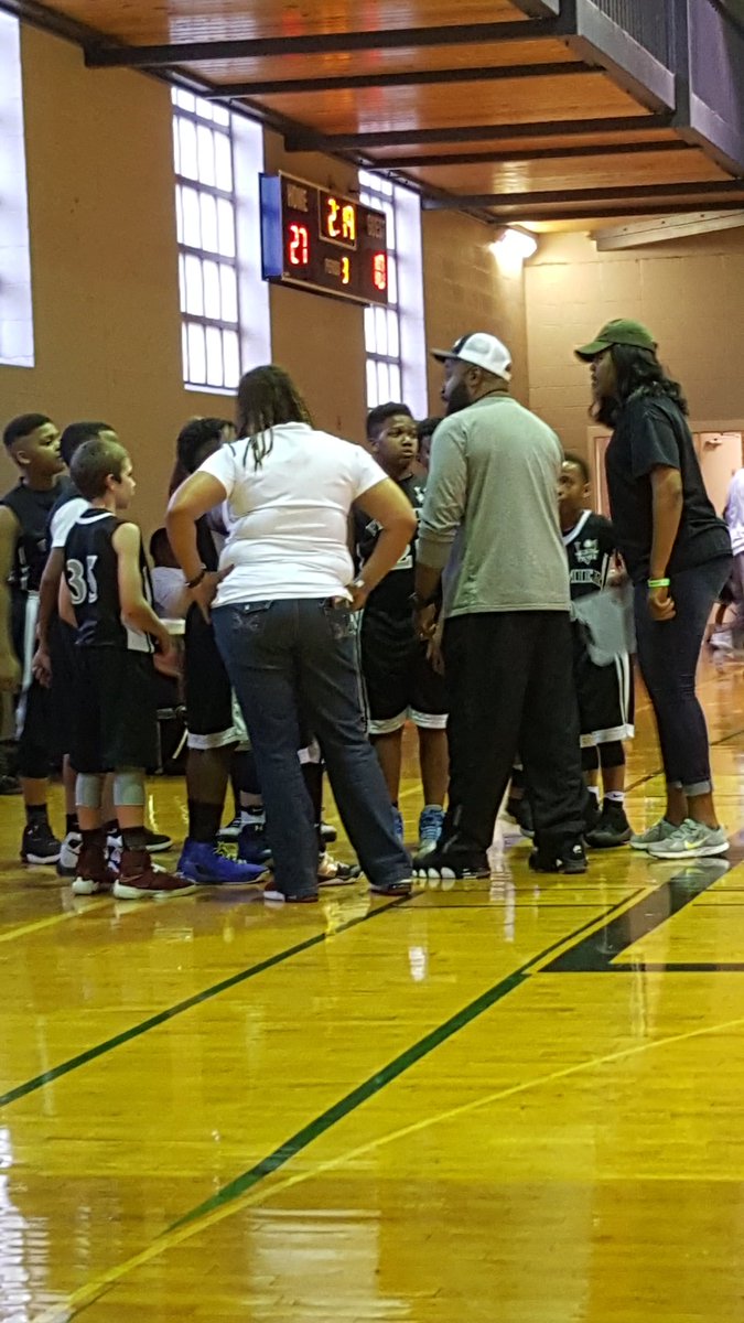 TeamCarrollPremier tweet media