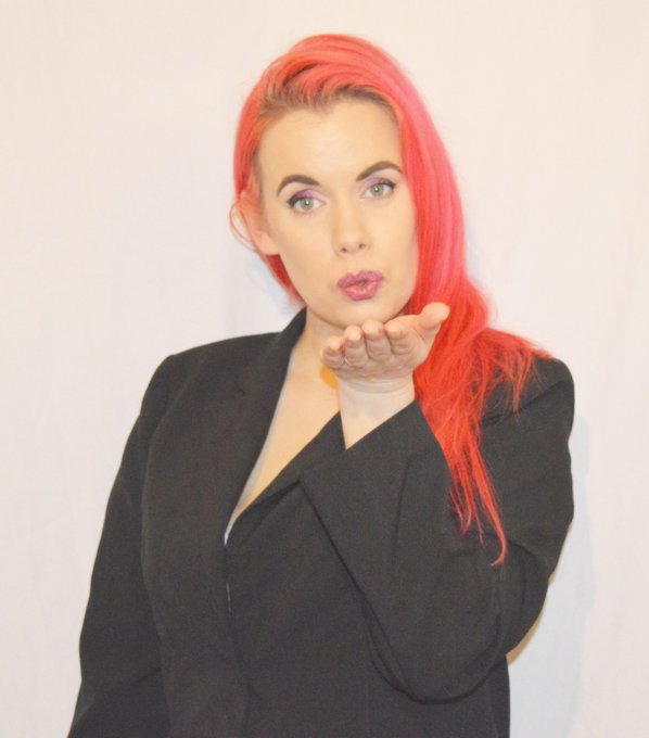 #Hey meine #lieben ich #bin #wieder #eure @black_hornis wie #gehts #euch ? Mir #gehts sehr gut eure #blackhornis