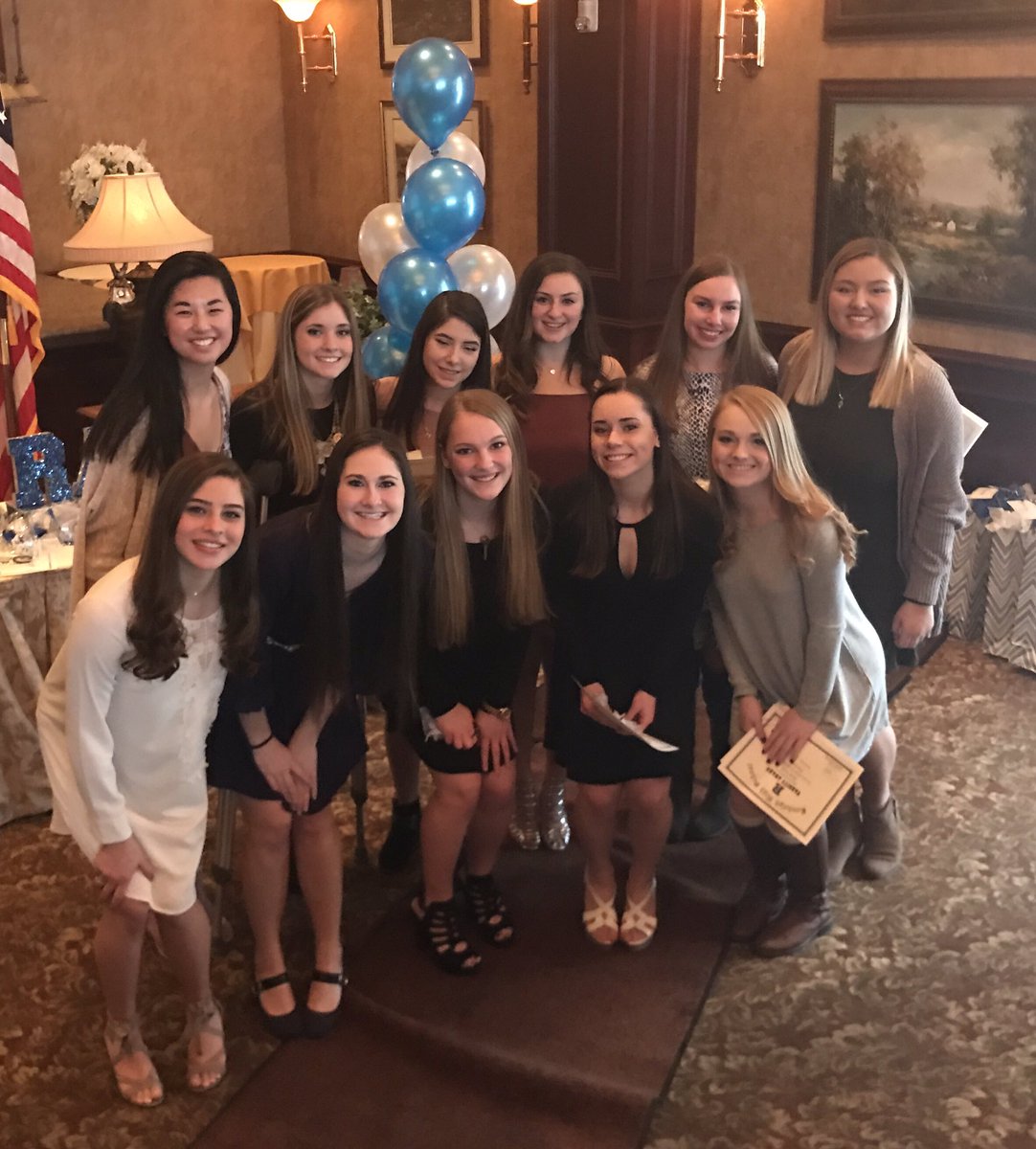 RAMSrhscheer's tweet image. Congratulations to our graduating seniors. Best of luck in whatever this next chapter may bring! Your #RAMily will miss you. 💙