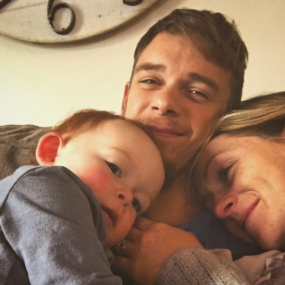 mattmager's tweet photo. Snuggle Saturday with my gorgeous ladies!! #magerspresspause #luellamaepressplay https://t.co/ofB55bh1dG https://t.co/mbsfQneTIj