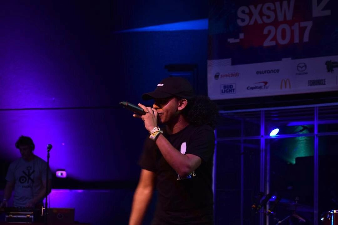 TMG_INC's tweet photo. Killed it!
@ILISHMUSIC @sxsw @kingdomexp512
📸 @ckvaldivia
.
.
#ilishmusic #tmginc #hiphop #indieartist #sxsw2017 #chh #austin #ke2017 https://t.co/bCFn2xGorh