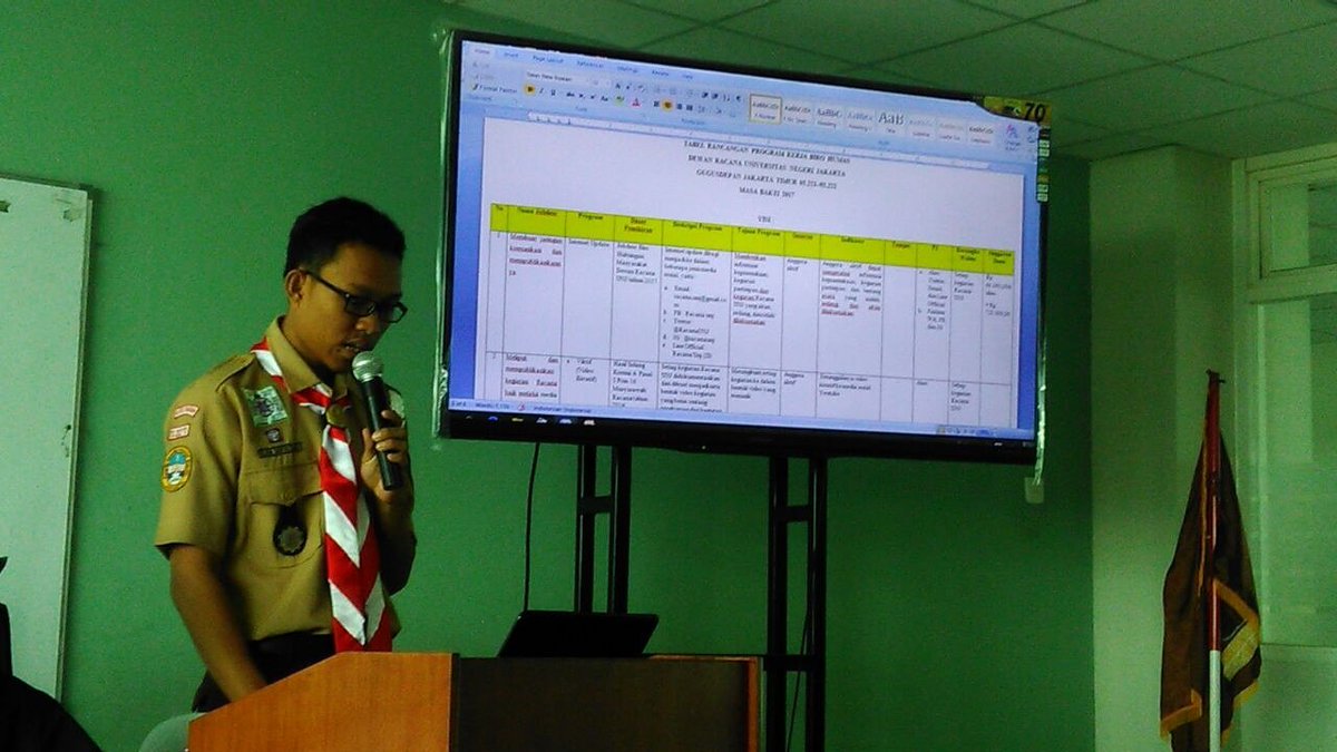 RacanaUNJ's tweet photo. Pembahasan Program Kerja dari Biro Humas Dewan Racana Universitas Negeri Jakarta tahun 2017.
#RacanaUNJ
#PramukAsik
#GetRIC
#Raker2017 https://t.co/UmVPopYAx2