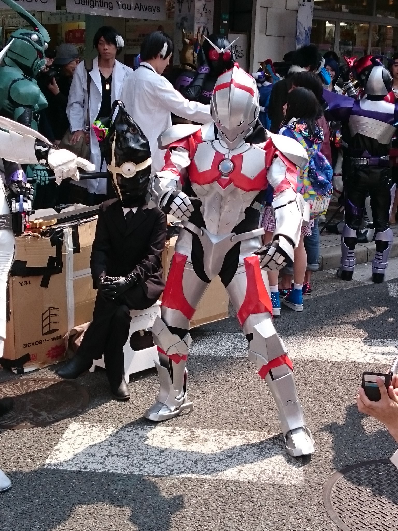 まなしな 軽やかなステップで踊るultramanとゼットン星人エドさん ストフェス17 まなしな 軽やかなステップで踊るultramanとゼットン星人エドさん ストフェス17