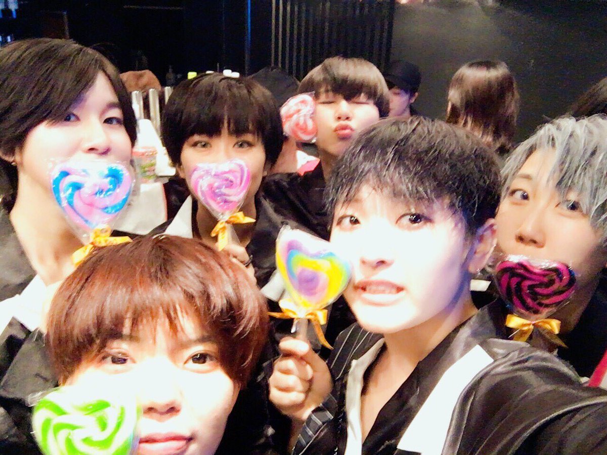 JUNGMY_LEO's tweet photo. 雑食中心ありがとうございました😇
めっちゃ楽しかったですㅇㅅㅇ
スタッフの皆さん、出演者の皆さん、お疲れ様でした😳
写真に収まらなかったんですが、差し入れもたくさん頂きましてめちゃくちゃ嬉しいです🐬

そして、無事VIXXを踊れて良かったです、おしおとびーさんありがとう☻♡ https://t.co/VhHHnDXfcS