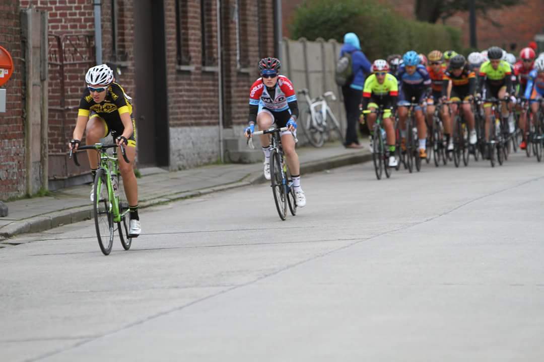 ChaneJonker's tweet photo. 35th/120 starters for me today in Zwevelzele...not quite how I was planning the day to go but that's cycling, atleast my legs felt good! https://t.co/0zdrVt8ast