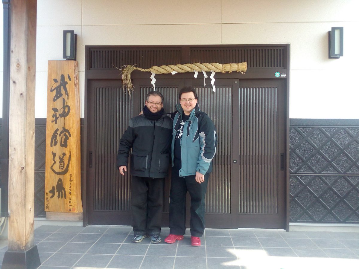 ProyectoSHINKEN's tweet photo. En la fotografía de izquierda a derecha :JuanAlberto Fernandez (España-Bujinkan Shihan) Jose Miguel Lopez Díaz (España-Bujinkan Shihan) https://t.co/UeQmesYynk