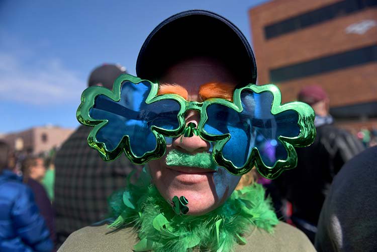 pickjay's tweet image. I guess it was 'Luck of the Irish' for today's #StPatricksDay #parade weather in @dtsiouxfalls PHOTOS: argusne.ws/2nm21tX @argusleader