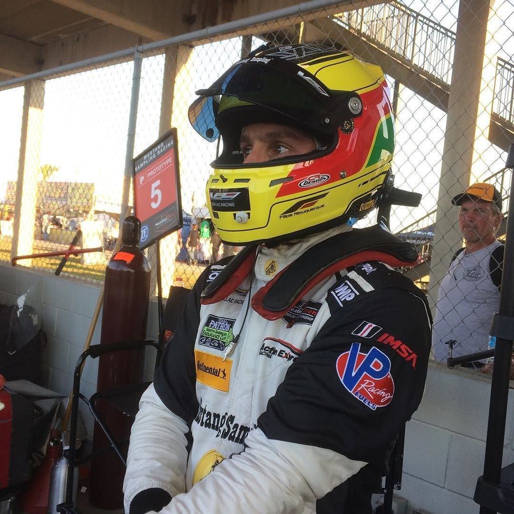 AX_Racing's tweet photo. #Focused @filipealbuquerque_  gets ready to roll. https://t.co/lWjzen814V https://t.co/0dyKkG3WR4