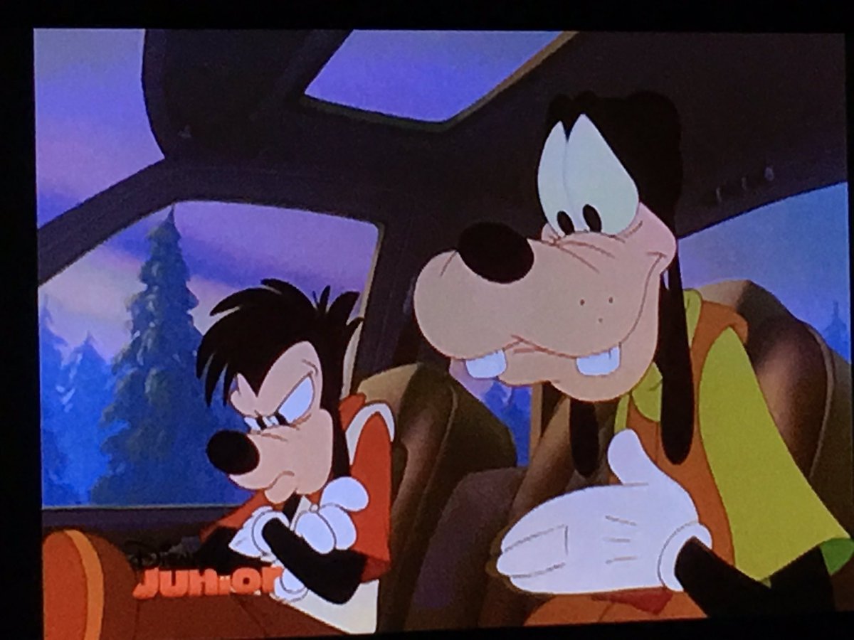 reneknottsports's tweet photo. Hey @emknott7 look at what's on the TV? #DisneyFavorite https://t.co/FOIuT9NyS3