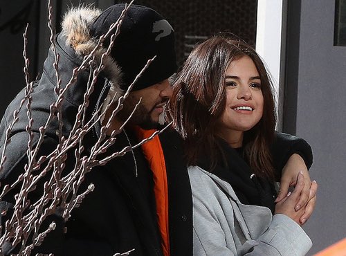 Включи уикенда. Selena Gomez and the Weeknd.