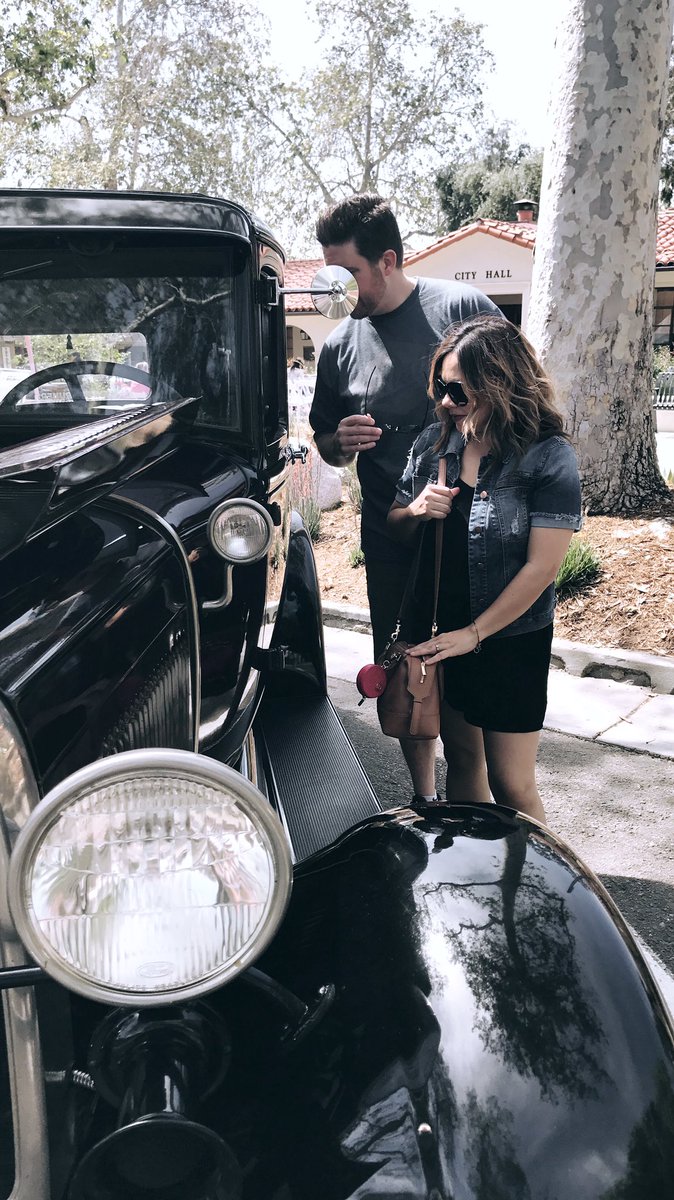 kristenming's tweet photo. "Babe I think this is just your size", he said to me. #claremontvibes https://t.co/El2xthI4fF