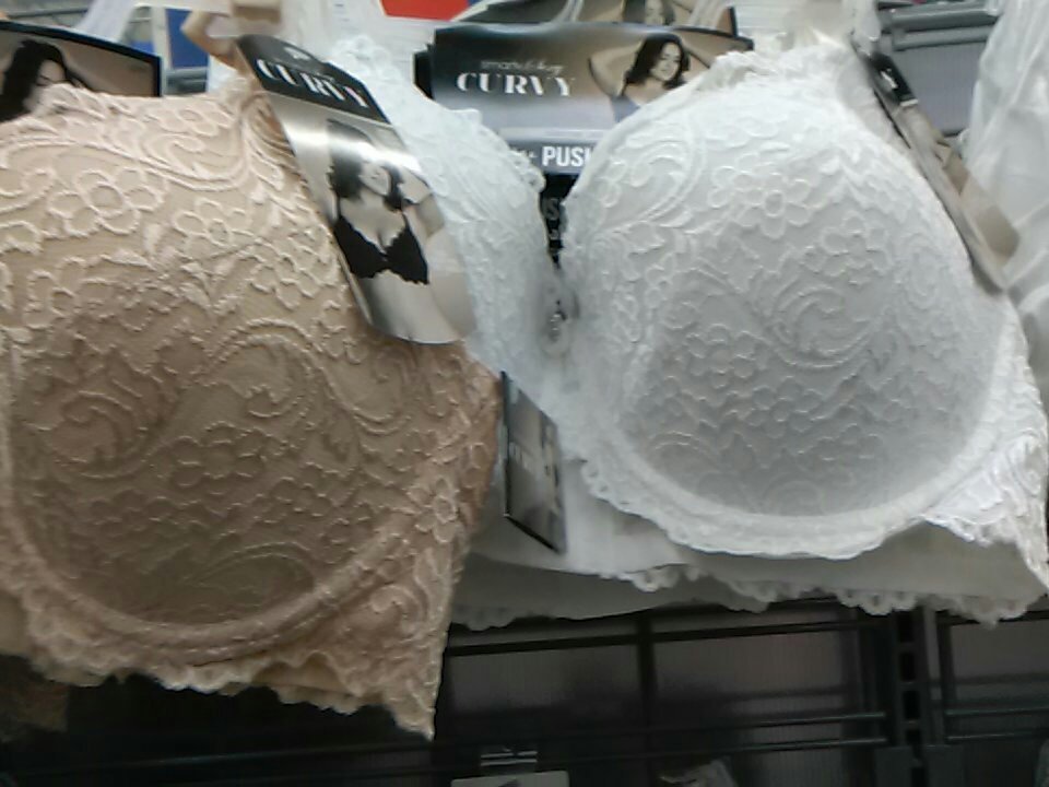 ManlyMen88's tweet photo. Brown or white? https://t.co/YFBA93K6zI