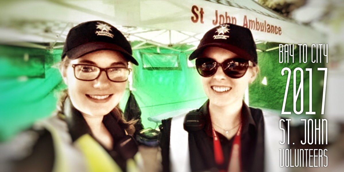 SJASAStateNurse's tweet photo. Great to see @stjohn_sa clinicians &amp; responders at @City2Bay 2017 delivering exemplary #EventMedicalCare  @BrandSouthAust https://t.co/2gGe7xS5zZ