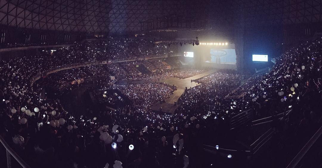 milenaarri's tweet photo. 🌼 2017.03.11-12 🌼
A una semana de haberlos visto otra vez quiero decir que fui feliz.
Fueron dos días llenitos de alegría. 💛
#BTSinChile https://t.co/4FIvfLzRgM