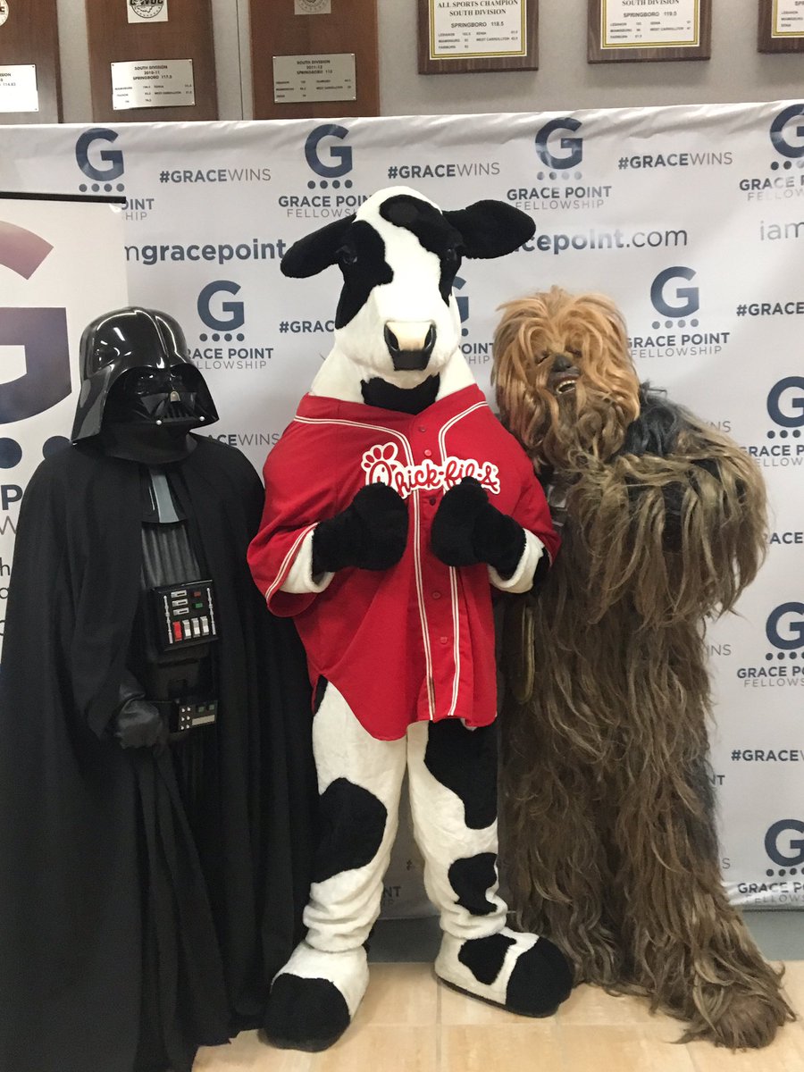 We had a good time today at "That Spring Thing" Hometown Expo and we made friends! #EatMorChikin 😋