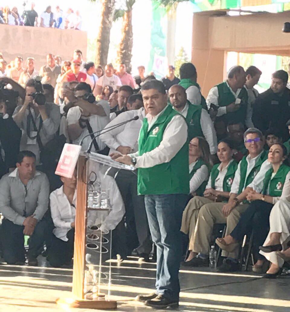 Mi amigo Miguel Angel Riquelme Solis estamos listos #Coahuila. #EstamosListos #UnimosSomosMás 👍🏽 #RiquelmeGobernador <a href="/mrikelme/">Miguel Riquelme</a>