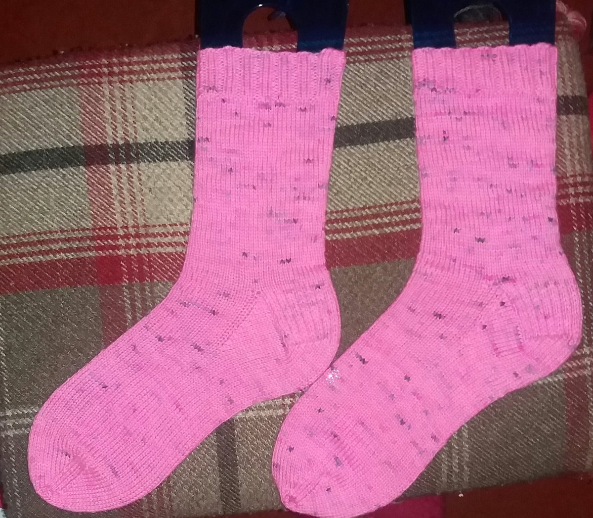 TheGeordieKnit's tweet photo. My lovely #handdyed socks I've just finished knitting #handknitsock #handdyed #wool #dyealltheyarn https://t.co/Ev8q0O7yjh