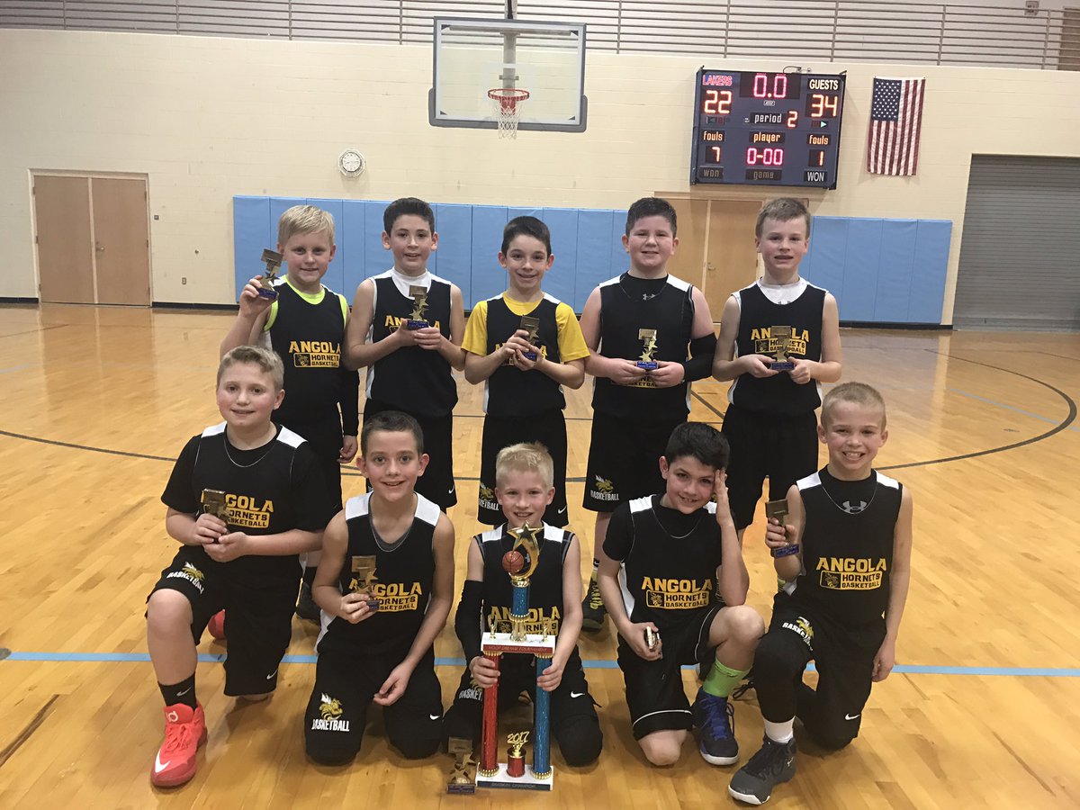 Coach_Bentley1's tweet photo. Out of 6 divisions today, Angola teams (3rd, 5th, 6th, 8th grades) won 4 division Championships! Takes a FAMILY TO BUILD A PROGRAM!
#Thanks! https://t.co/OABSiCsfuQ