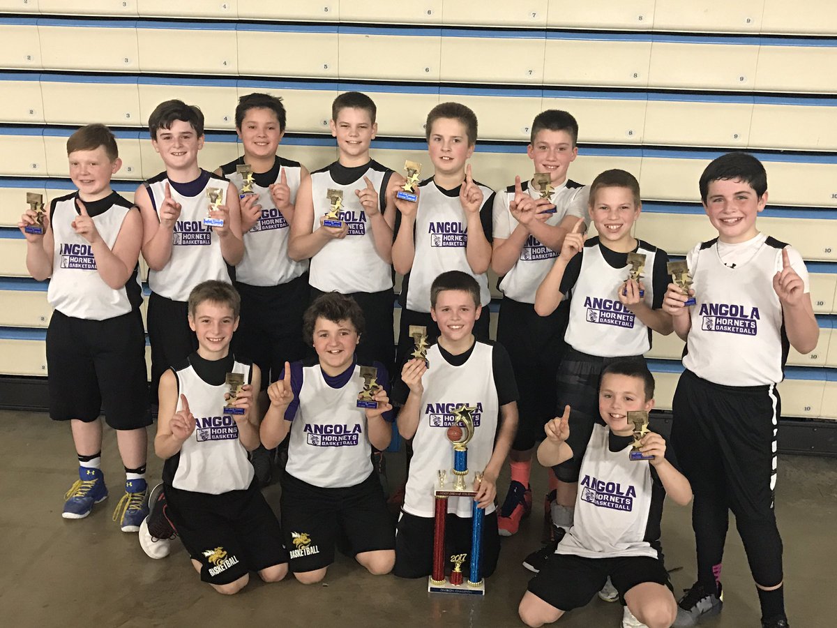 Coach_Bentley1's tweet photo. Out of 6 divisions today, Angola teams (3rd, 5th, 6th, 8th grades) won 4 division Championships! Takes a FAMILY TO BUILD A PROGRAM!
#Thanks! https://t.co/OABSiCsfuQ