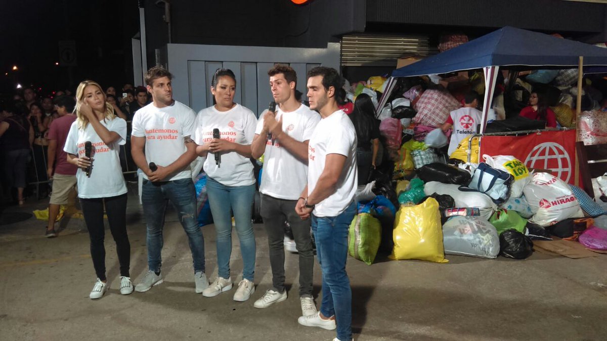 americatv_peru's tweet photo. Todos somos #UnaSolaFuerza ¡No están solos! #JuntémonosParaAyudar ► https://t.co/KUsDQrXcWT https://t.co/b3CnUdWRSj